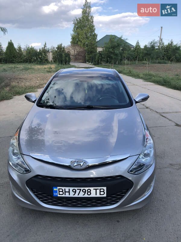 Седан Hyundai Sonata 2011 в 