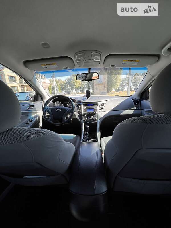Седан Hyundai Sonata 2013 в Киеве фото 5 Седан Hyundai Sonata 2013 в Киеве