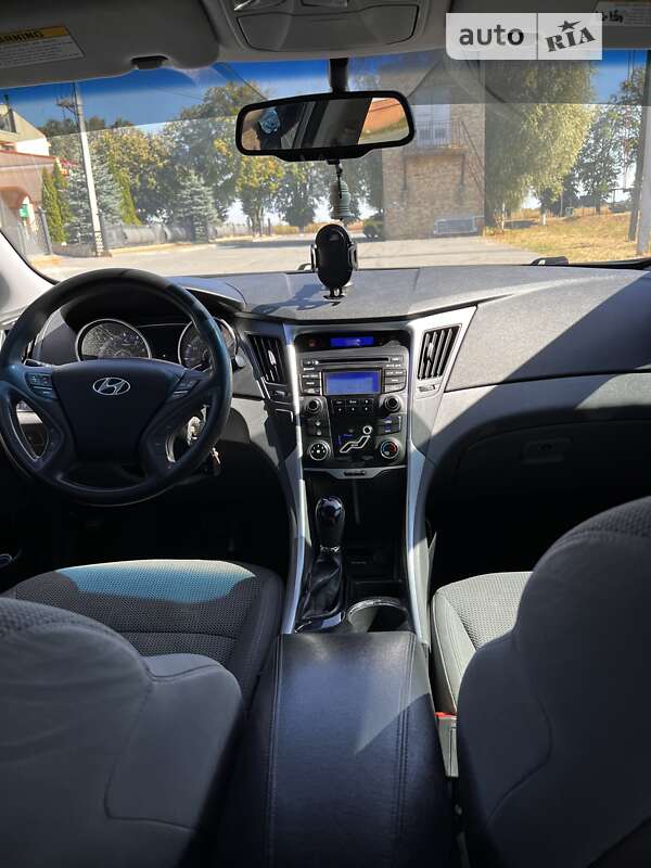 Седан Hyundai Sonata 2013 в Киеве фото 6 Седан Hyundai Sonata 2013 в Киеве
