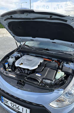 Седан Hyundai Sonata 2013 в 