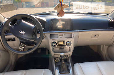 Седан Hyundai Sonata 2005 в Измаиле