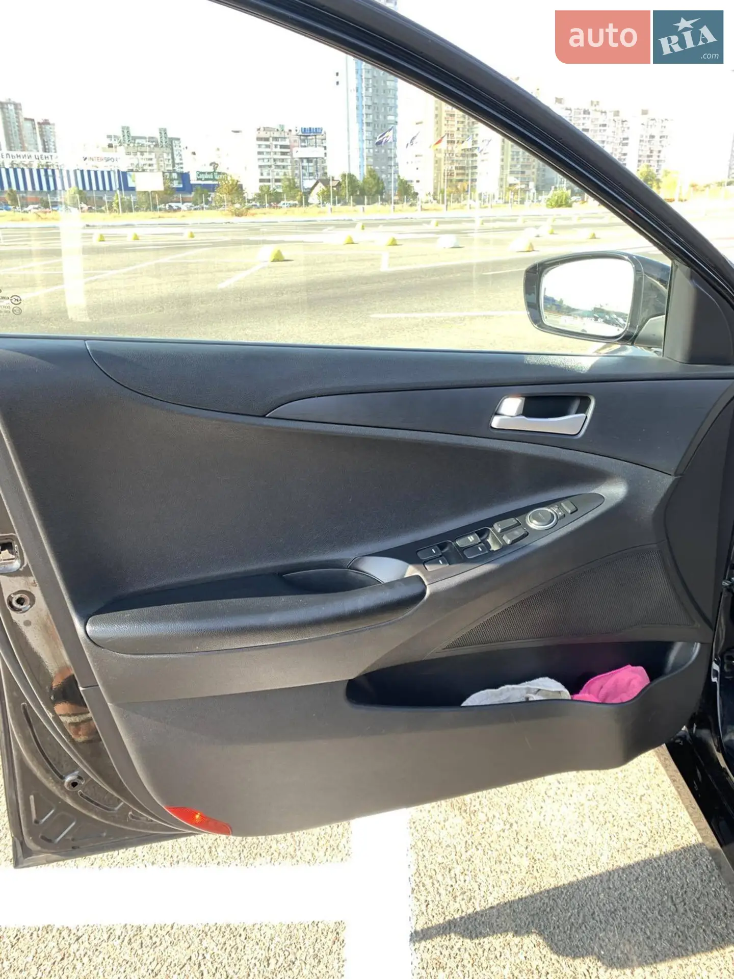 2010 Hyundai Sonata - мініатюра 16