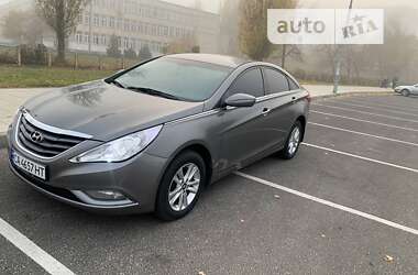 Hyundai Sonata 2012