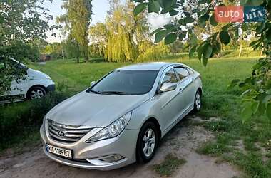 Седан Hyundai Sonata 2013 в Миргороде