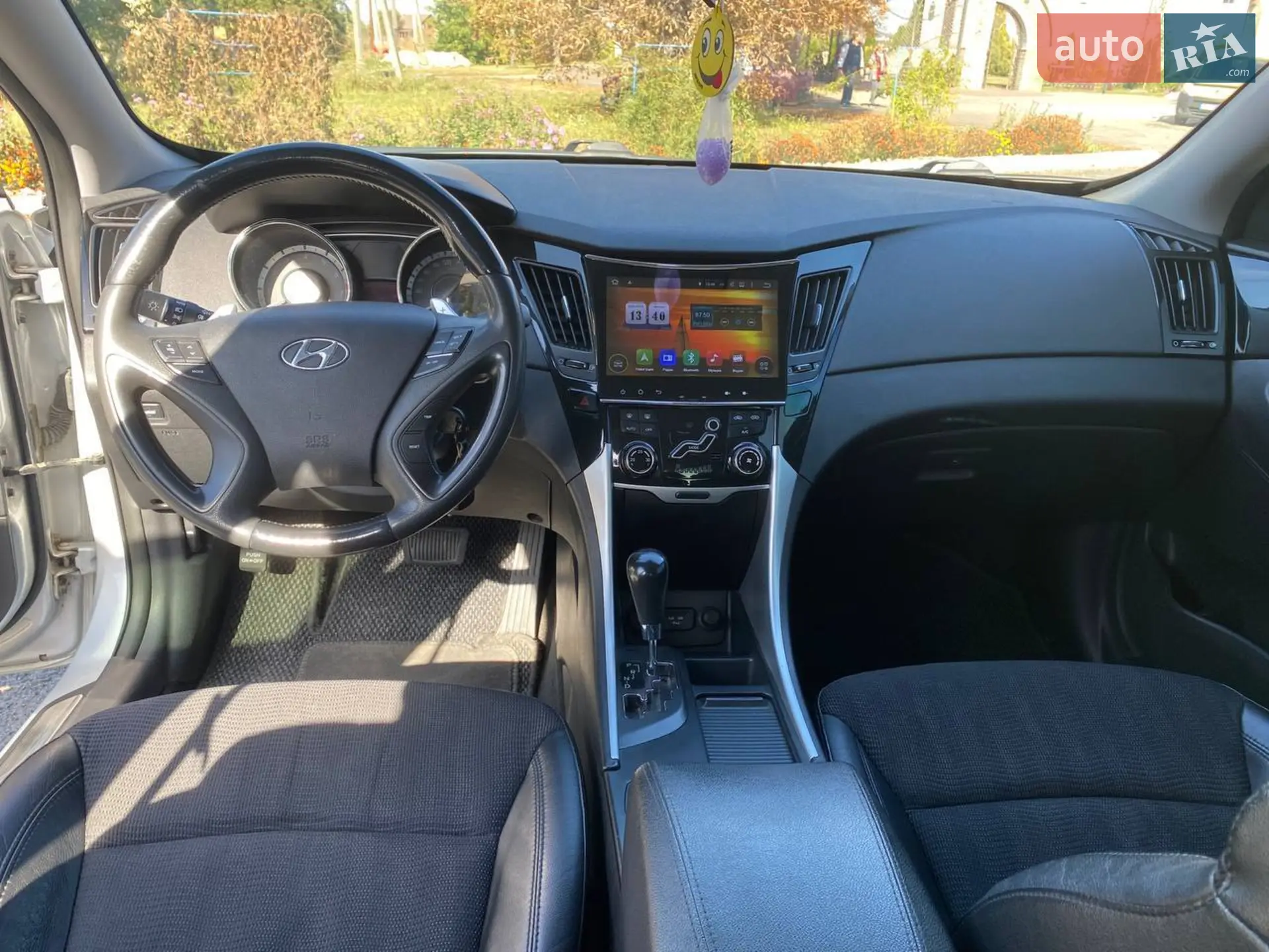 2011 Hyundai Sonata - мініатюра 5