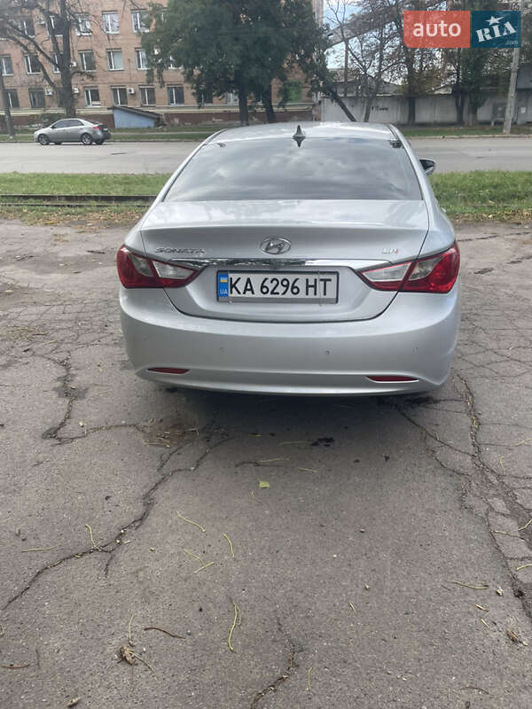 Седан Hyundai Sonata 2012 в Киеве