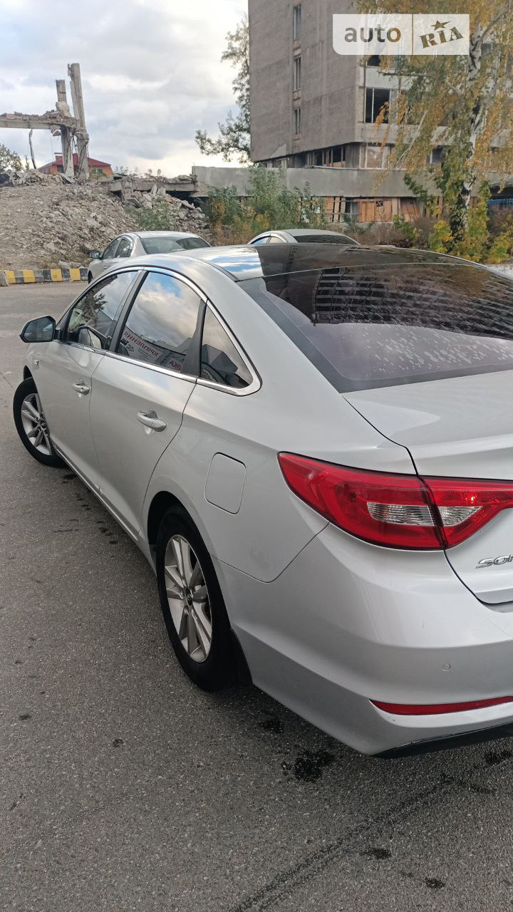 2015 Hyundai Sonata - мініатюра 9
