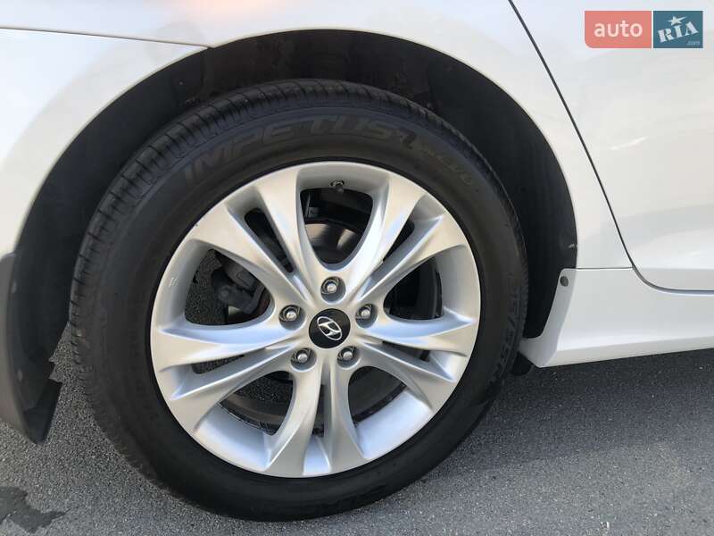 Седан Hyundai Sonata 2010 в Днепре
