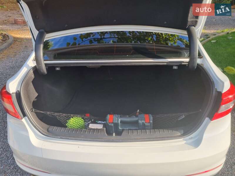 Седан Hyundai Sonata 2014 в Одессе