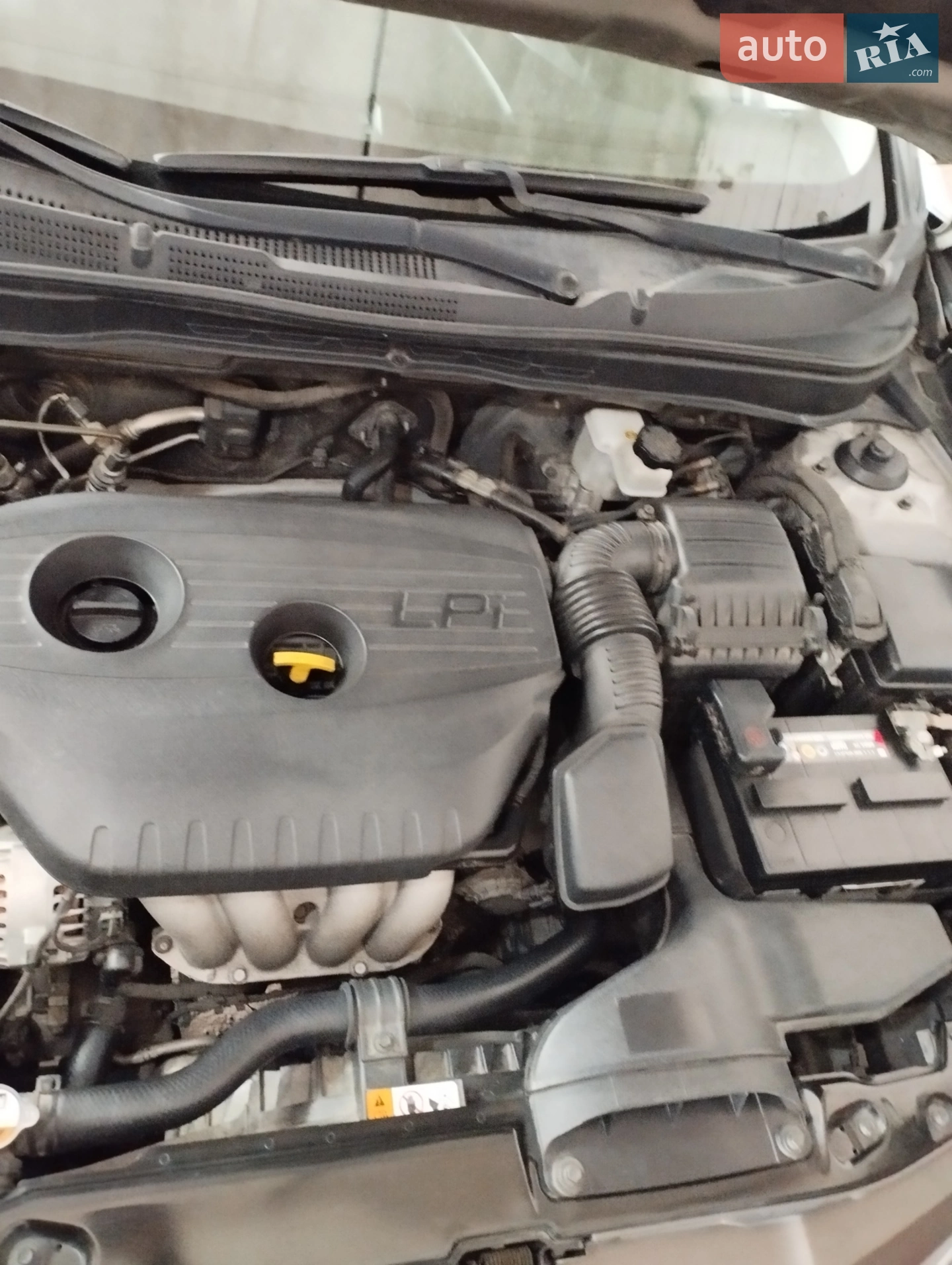 2011 Hyundai Sonata - мініатюра 4
