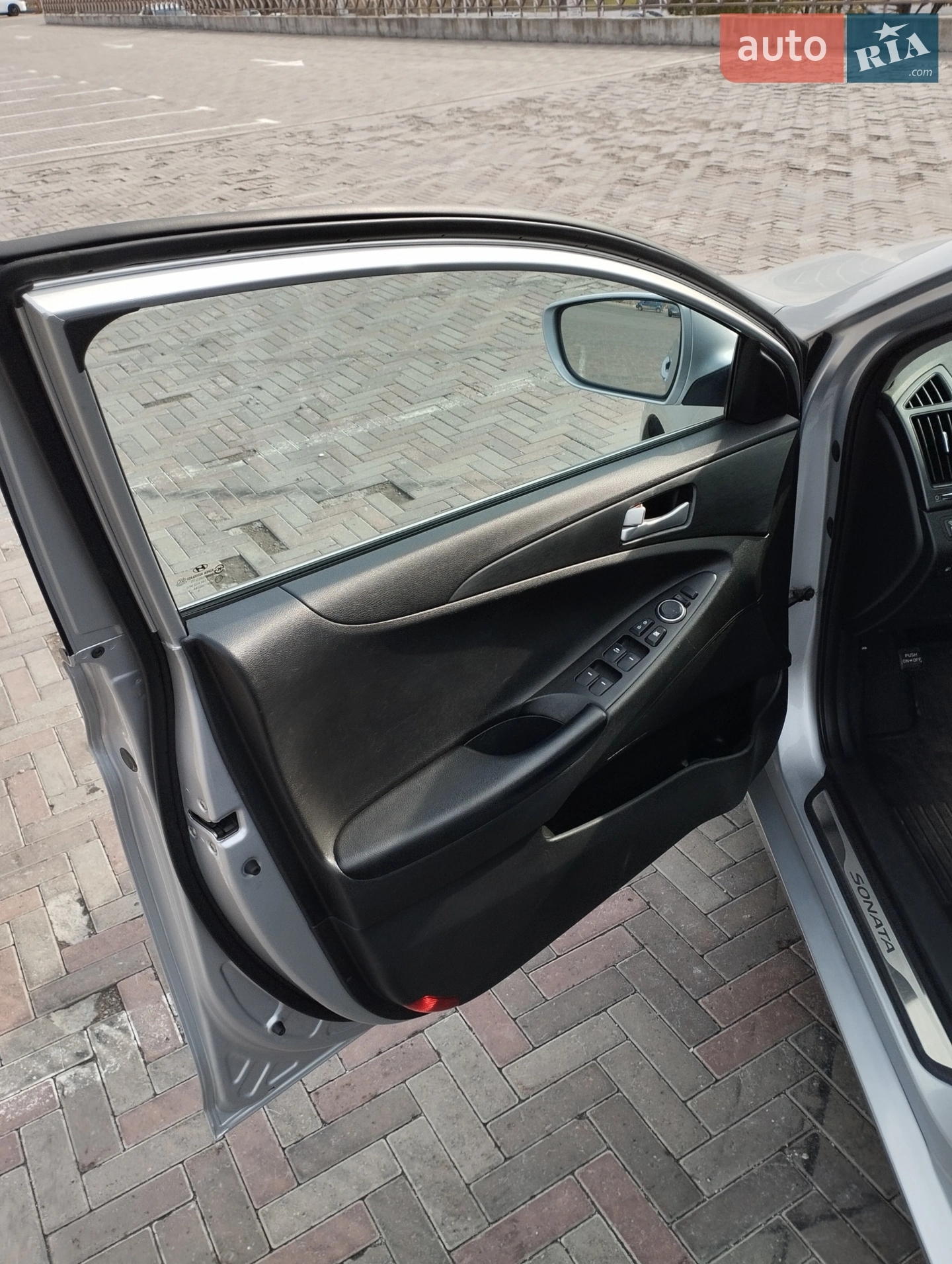 2011 Hyundai Sonata - мініатюра 13
