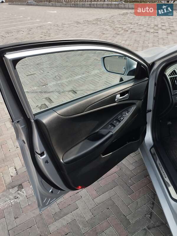 Седан Hyundai Sonata 2011 в Харкові