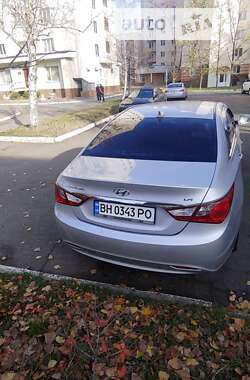 Седан Hyundai Sonata 2014 в Києві