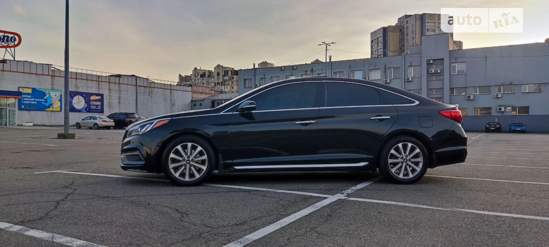 2015 Hyundai Sonata - мініатюра 8