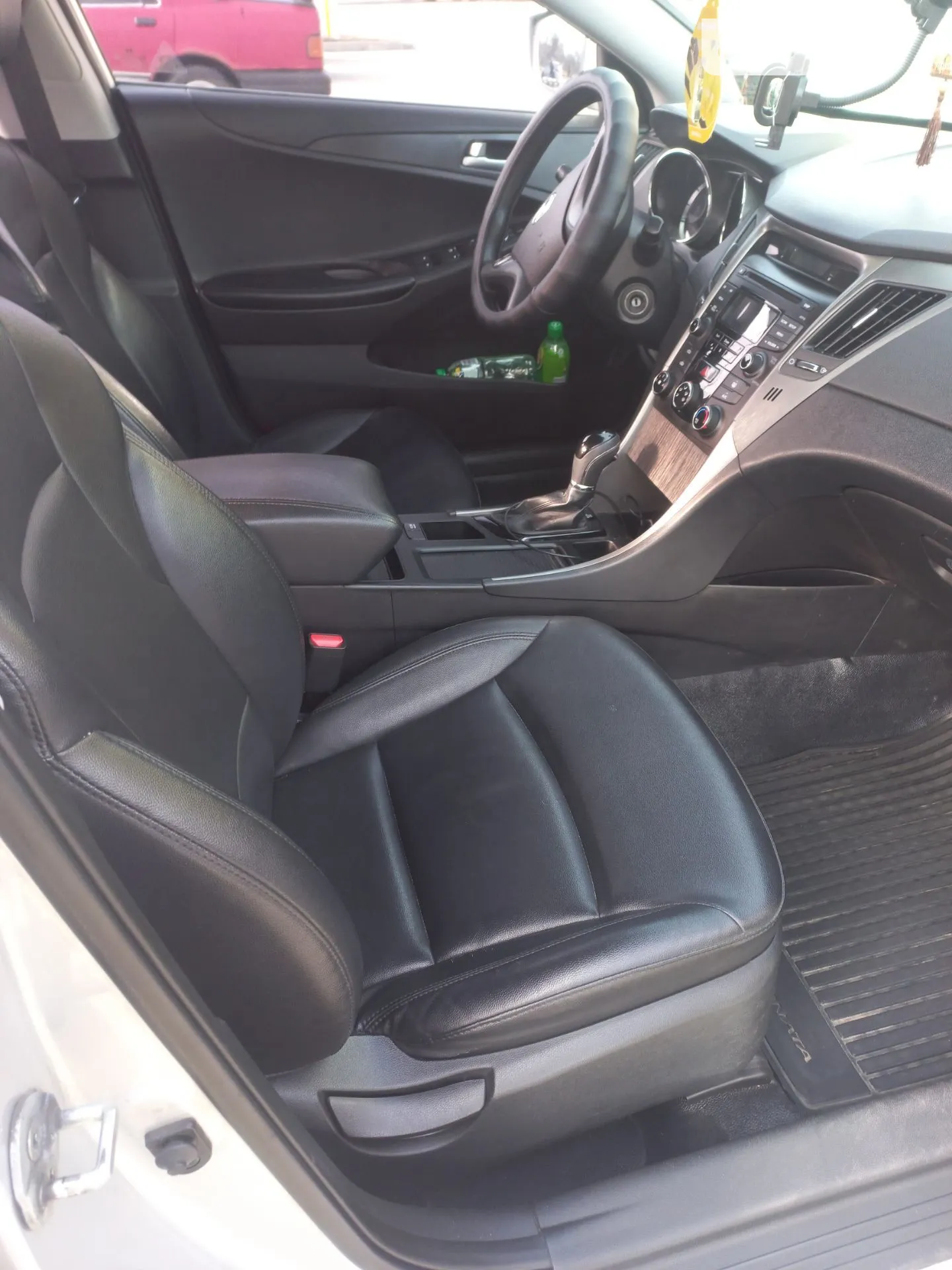 2013 Hyundai Sonata - мініатюра 14