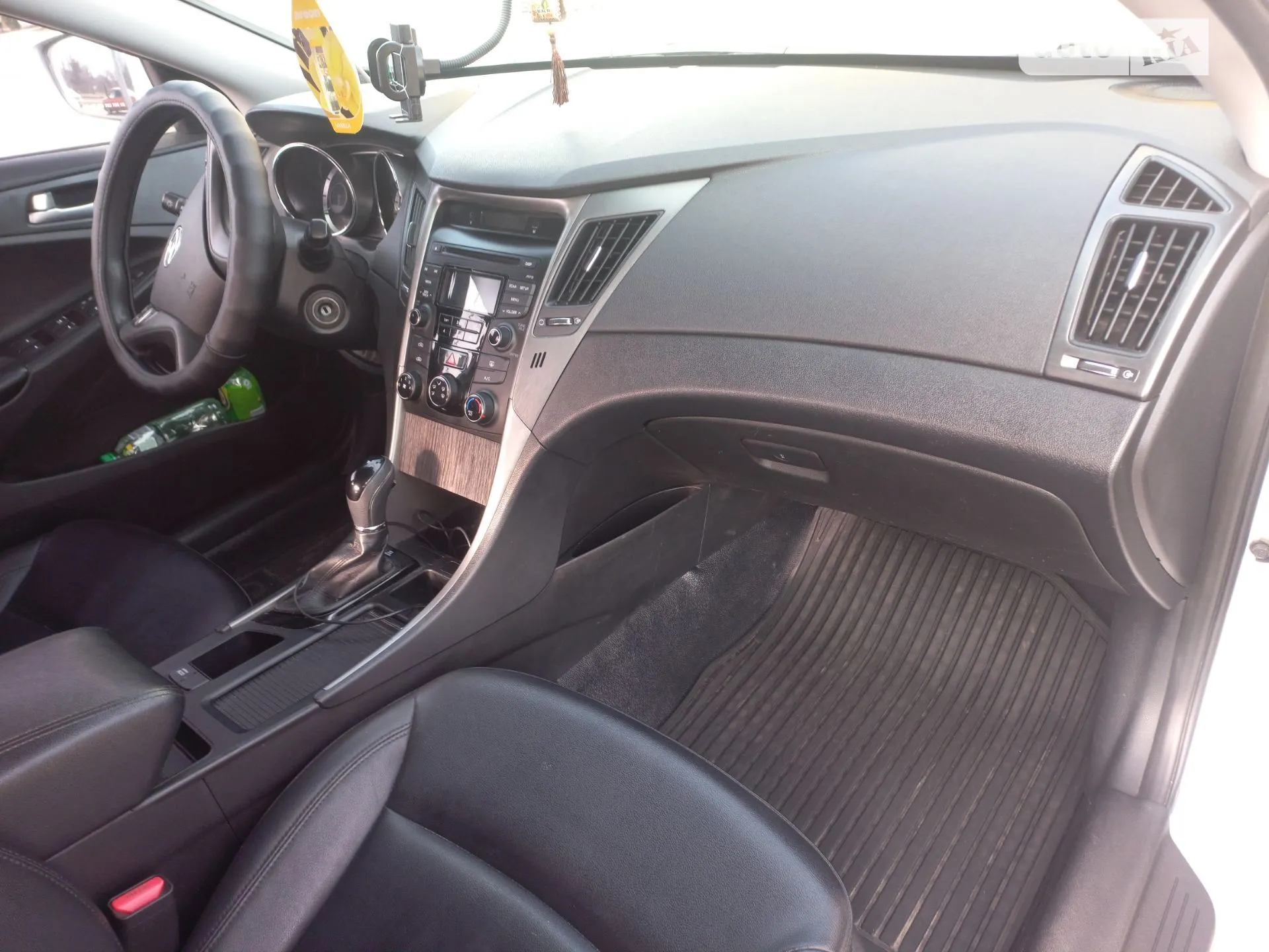 2013 Hyundai Sonata - мініатюра 13