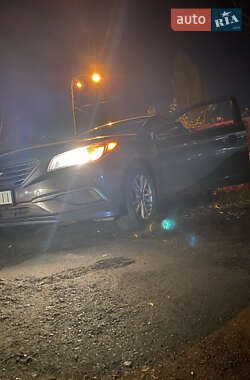 Седан Hyundai Sonata 2016 в Києві