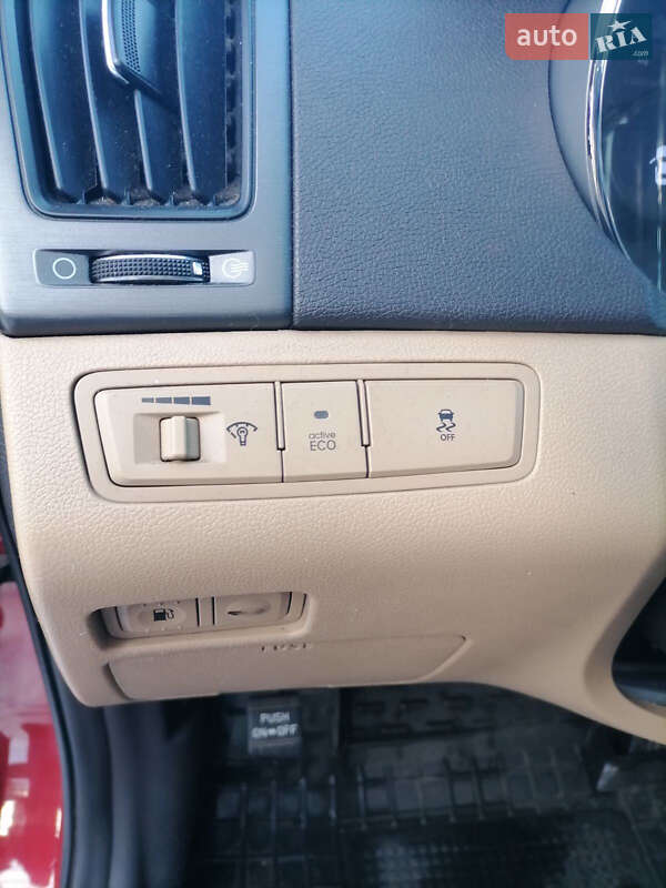 Седан Hyundai Sonata 2013 в Рівному