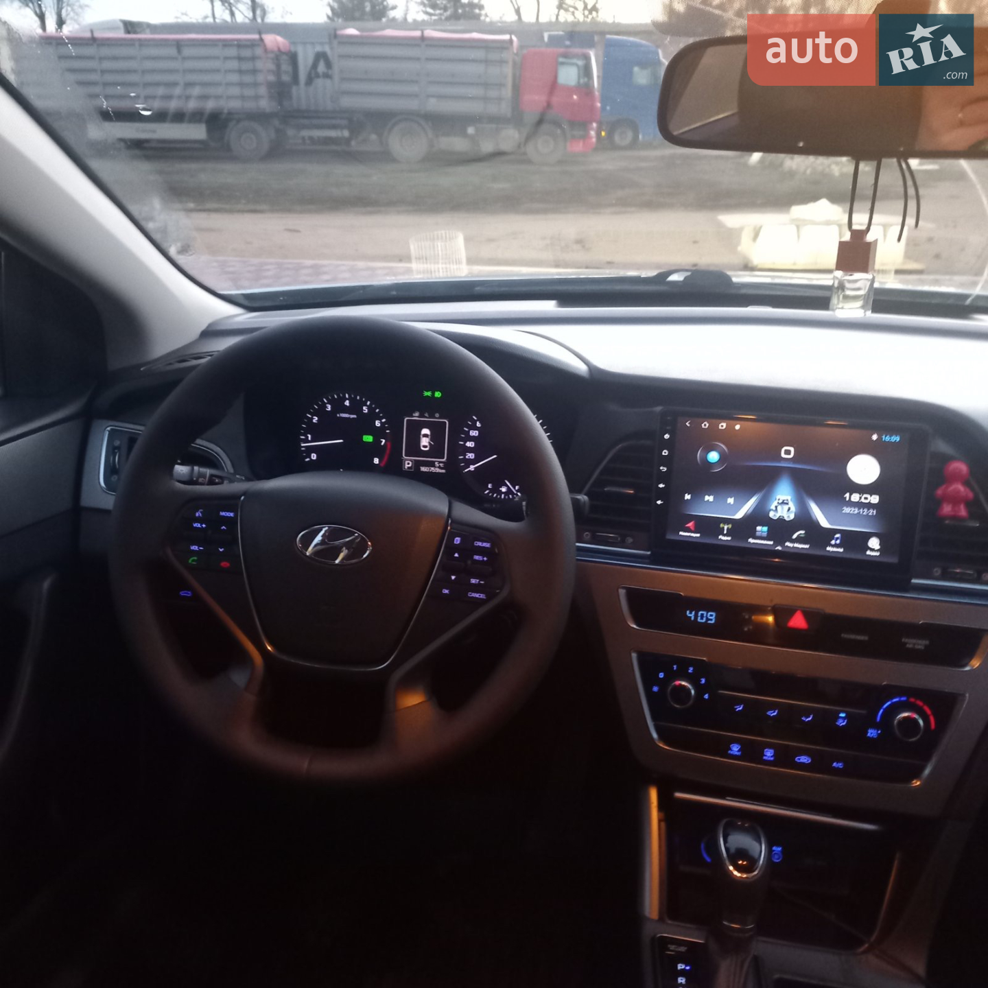 2014 Hyundai Sonata - мініатюра 8