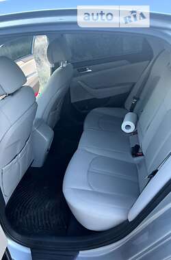Седан Hyundai Sonata 2014 в Ананьїві