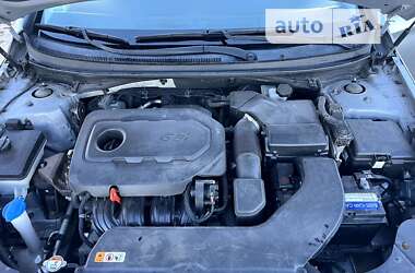 Седан Hyundai Sonata 2014 в Ананьїві