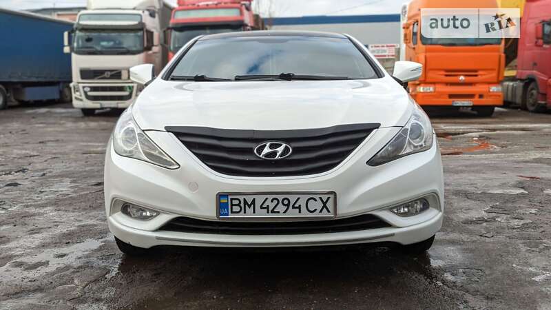 Седан Hyundai Sonata 2012 в Сумах