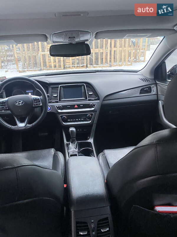 Седан Hyundai Sonata 2018 в Чернігові