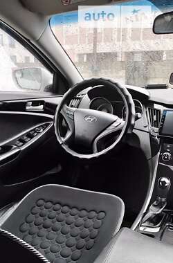 Седан Hyundai Sonata 2014 в Вишневому