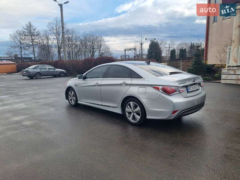 Седан Hyundai Sonata 2012 в Тернополі