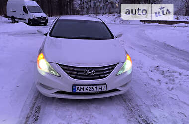 Седан Hyundai Sonata 2011 в Коростене