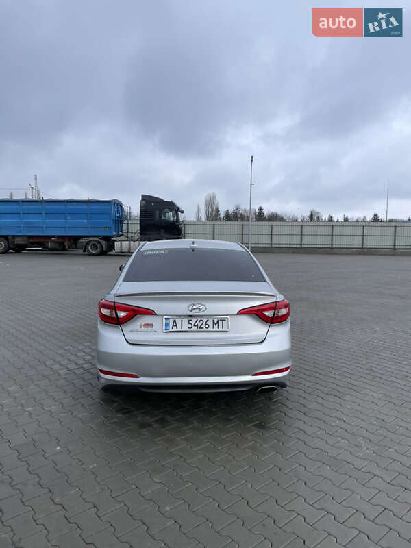 Седан Hyundai Sonata 2015 в Оратові