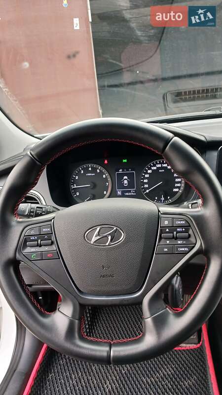 Седан Hyundai Sonata 2014 в Запоріжжі