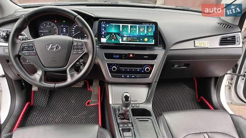 Седан Hyundai Sonata 2014 в Запоріжжі