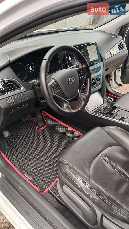 Седан Hyundai Sonata 2014 в Запоріжжі