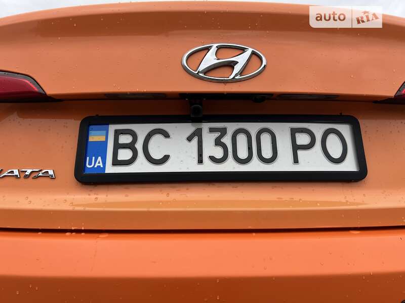 Седан Hyundai Sonata 2016 в Львове