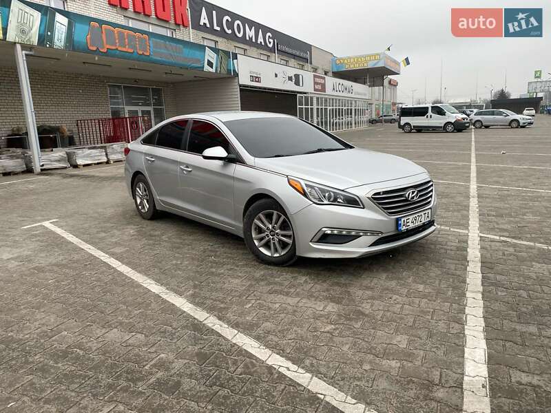 Седан Hyundai Sonata 2014 в Павлограде