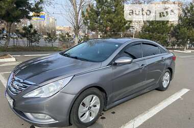 Hyundai Sonata 2013