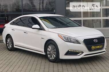 Седан Hyundai Sonata 2017 в Ивано-Франковске