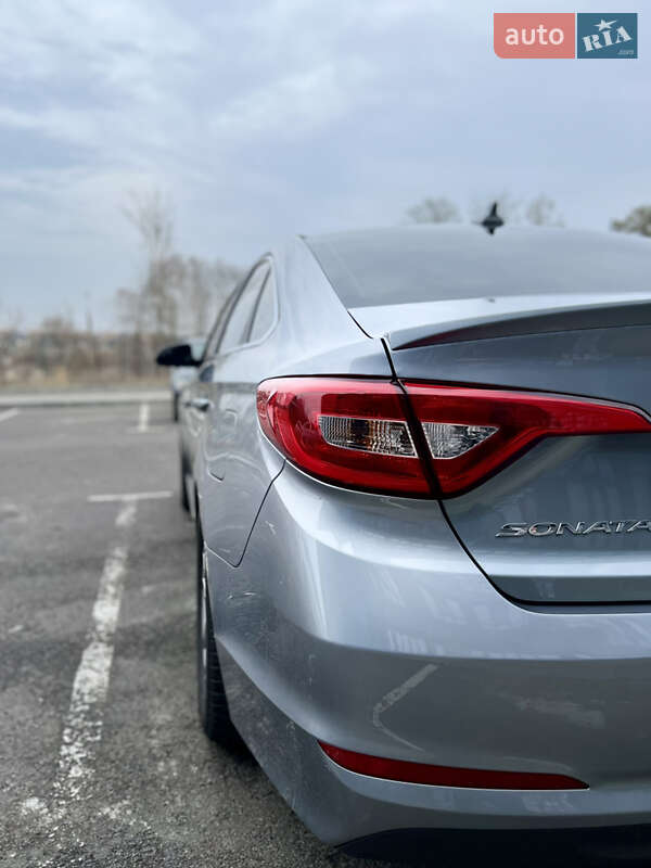 Седан Hyundai Sonata 2017 в Дубно