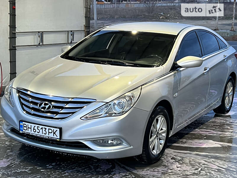 Седан Hyundai Sonata 2010 в 