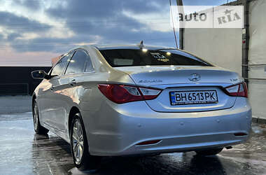 Седан Hyundai Sonata 2010 в 