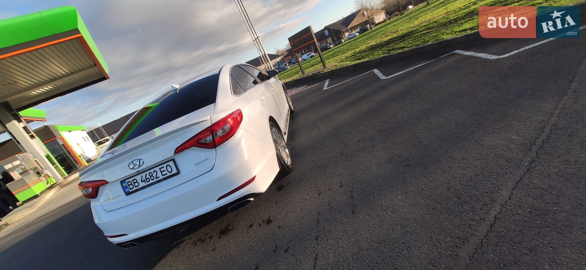 2017 Hyundai Sonata - мініатюра 8