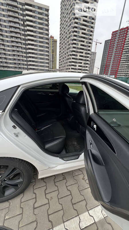 Седан Hyundai Sonata 2010 в Киеве фото 30 Седан Hyundai Sonata 2010 в Киеве