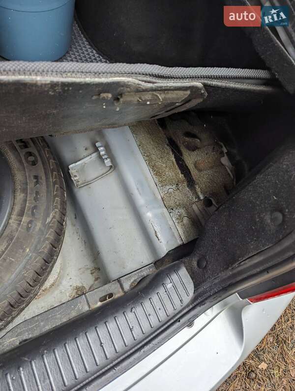 Седан Hyundai Sonata 2004 в Луцьку