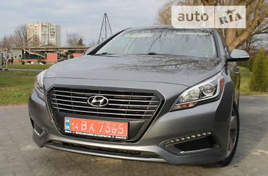 Седан Hyundai Sonata 2017 в Дрогобыче