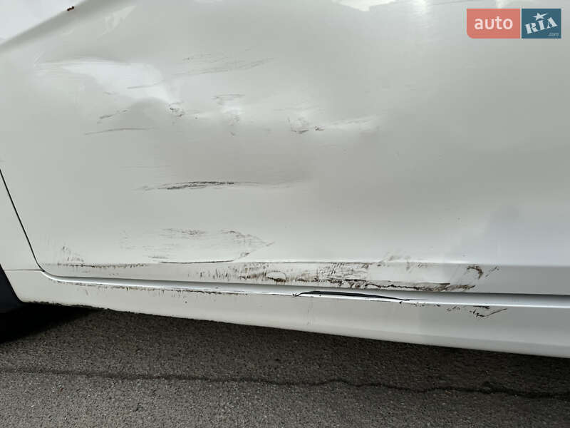 Седан Hyundai Sonata 2010 в Киеве