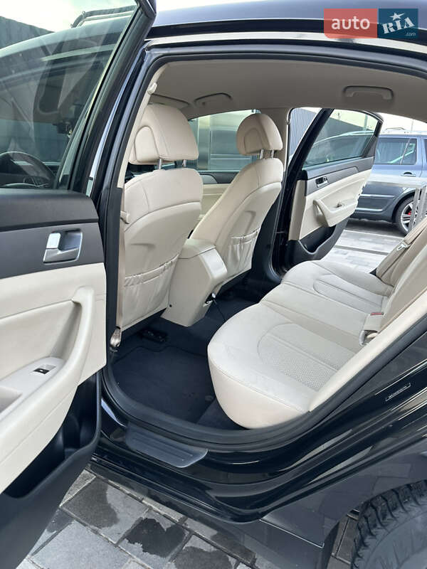Седан Hyundai Sonata 2015 в Полтаве