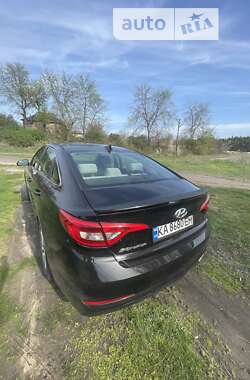 Седан Hyundai Sonata 2014 в Лохвице