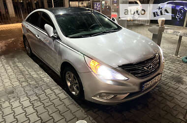 Hyundai Sonata 2013