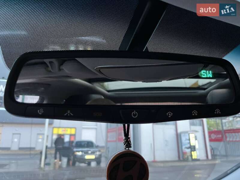 Седан Hyundai Sonata 2014 в Хмільнику